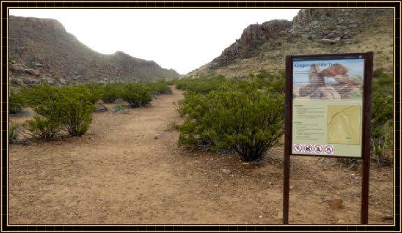 Trailhead Gravevine Hills