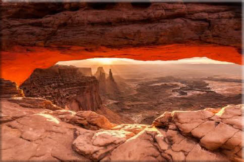 Mesa Arch - Canyonlands