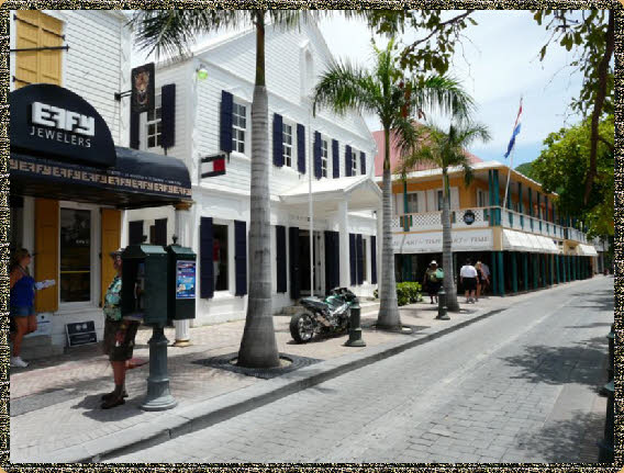 Front Street in Philipsburg