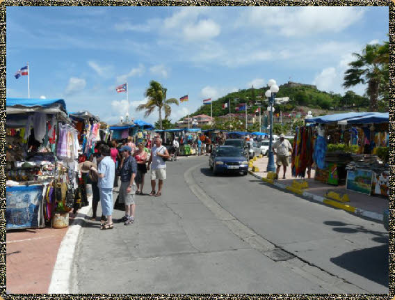Place du Marche in Marigot 